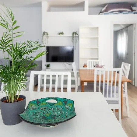 Lightbooking Blanca Paloma Apartment *