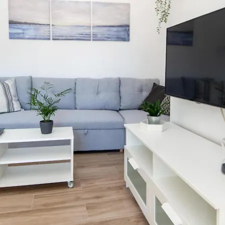 Lightbooking Blanca Paloma Apartment *